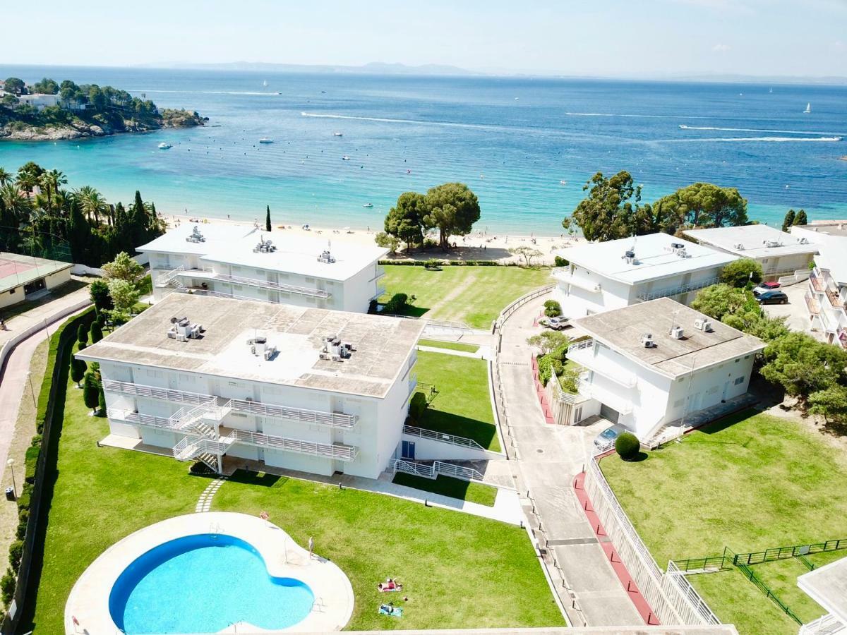 Almadrava Beach Росас Экстерьер фото