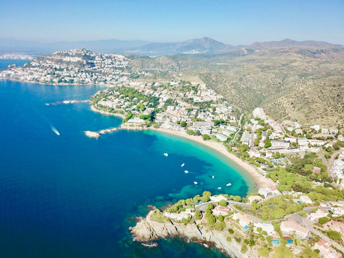 Almadrava Beach Росас Экстерьер фото